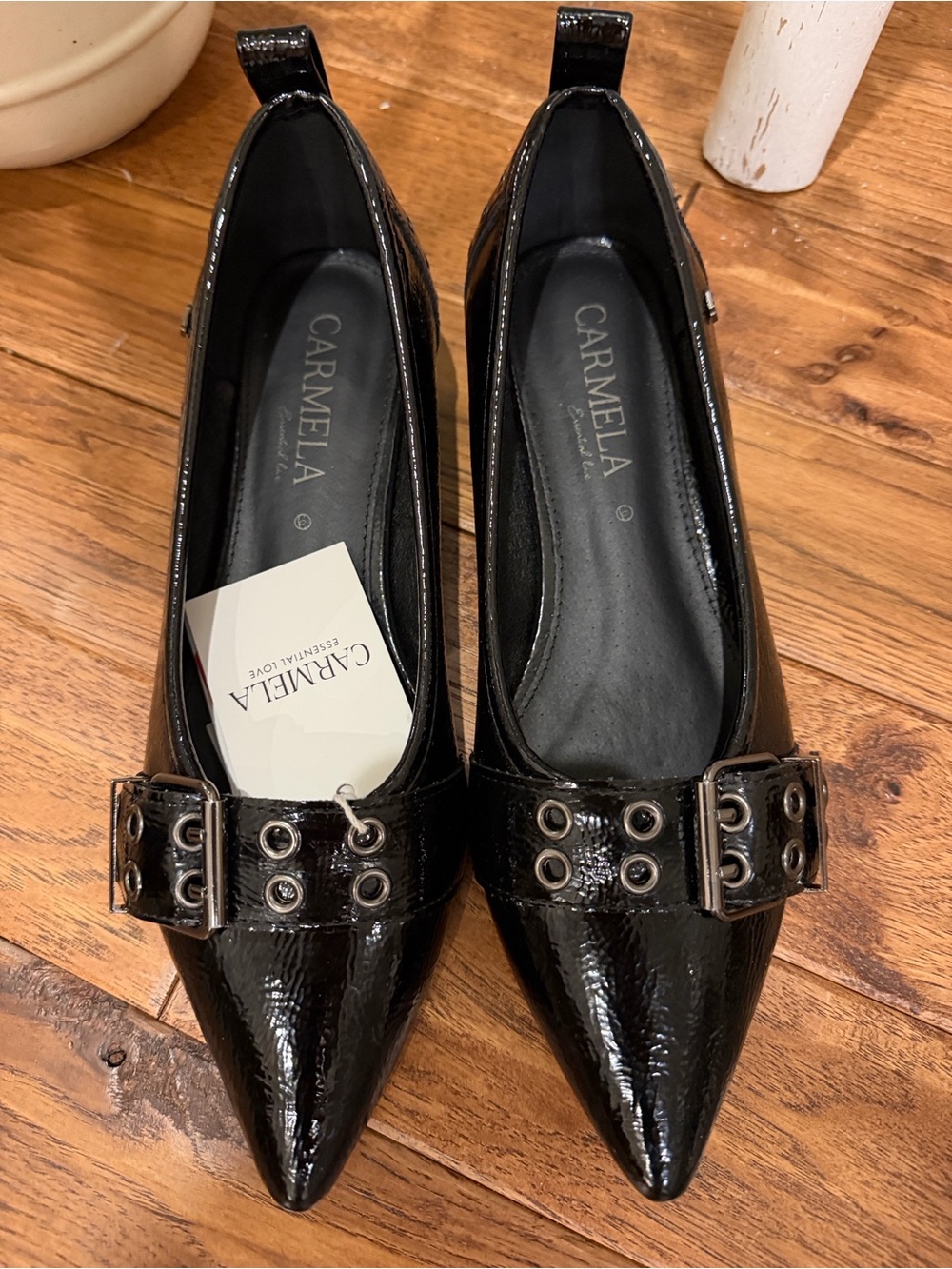 Carmela NWT Black Patent Pointed Toe Buckle Flats size 40